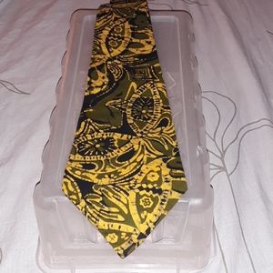 Batek Malaysia hand-dyed tie